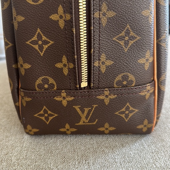 ✨AUTHENTIC✨ Louis Vuitton Monogram Deauville - Picture 5 of 12